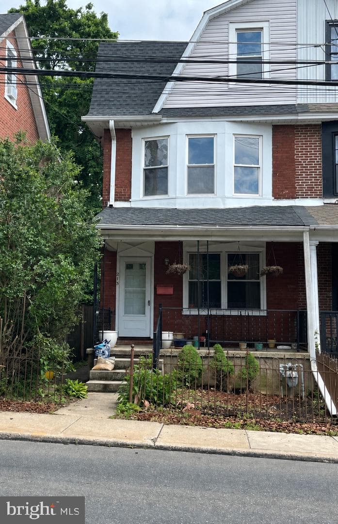 213 Ardmore Avenue, Ardmore