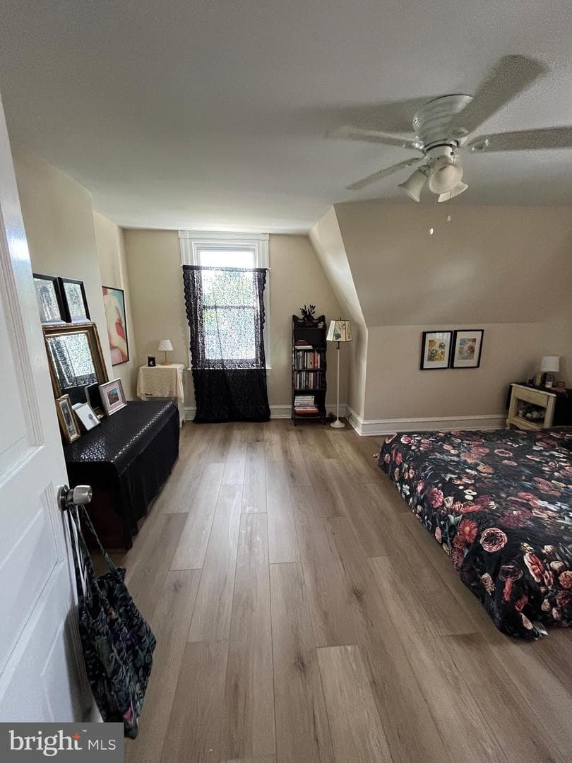 213 Ardmore Avenue photo 26