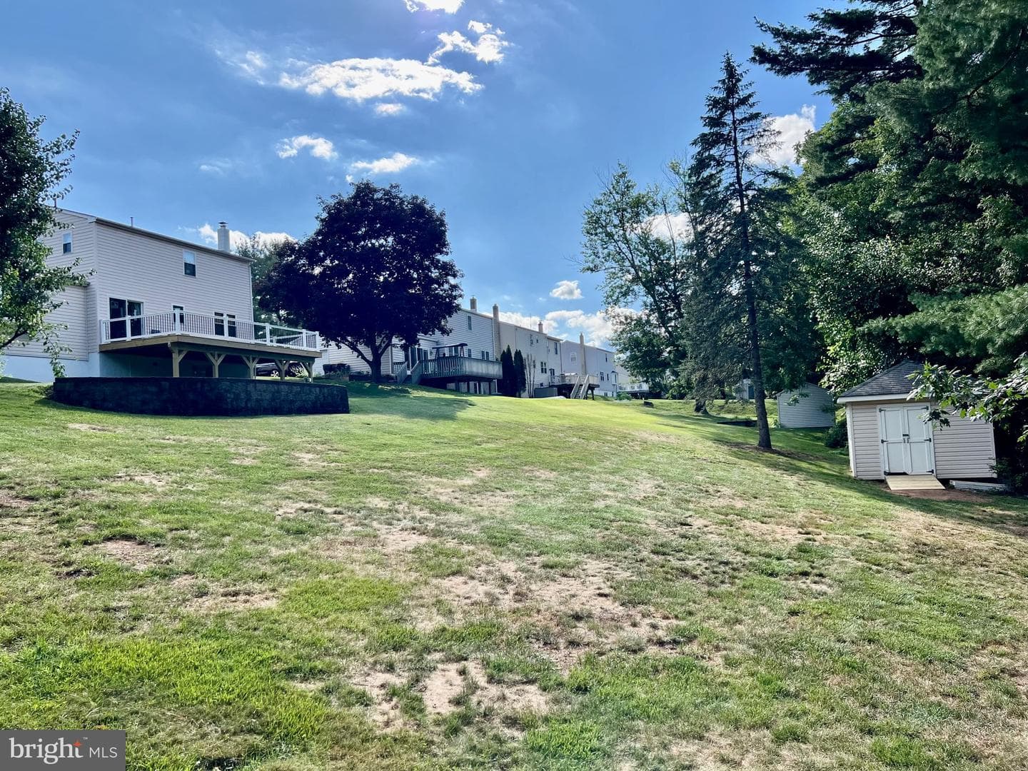 725 Scenic Drive photo 7