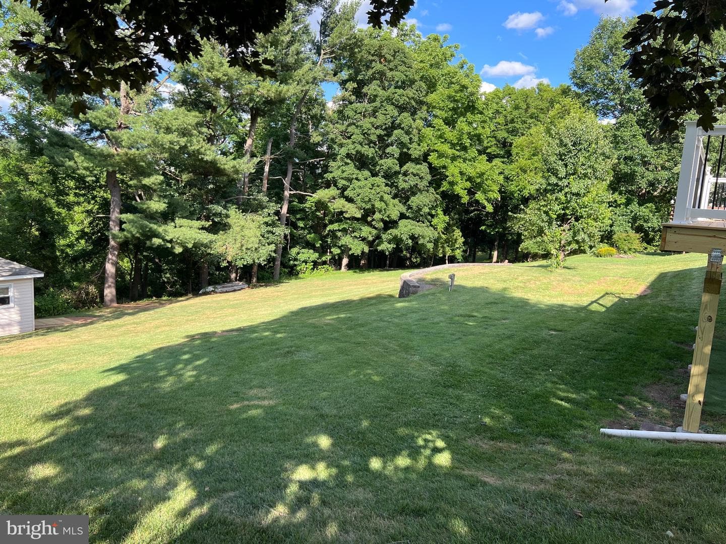 725 Scenic Drive photo 9