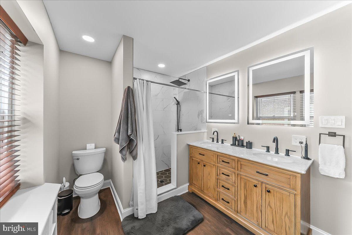136 Walnut Street photo 19