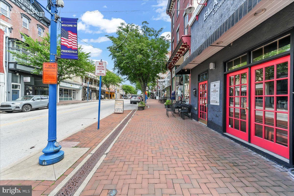 136 Walnut Street photo 34