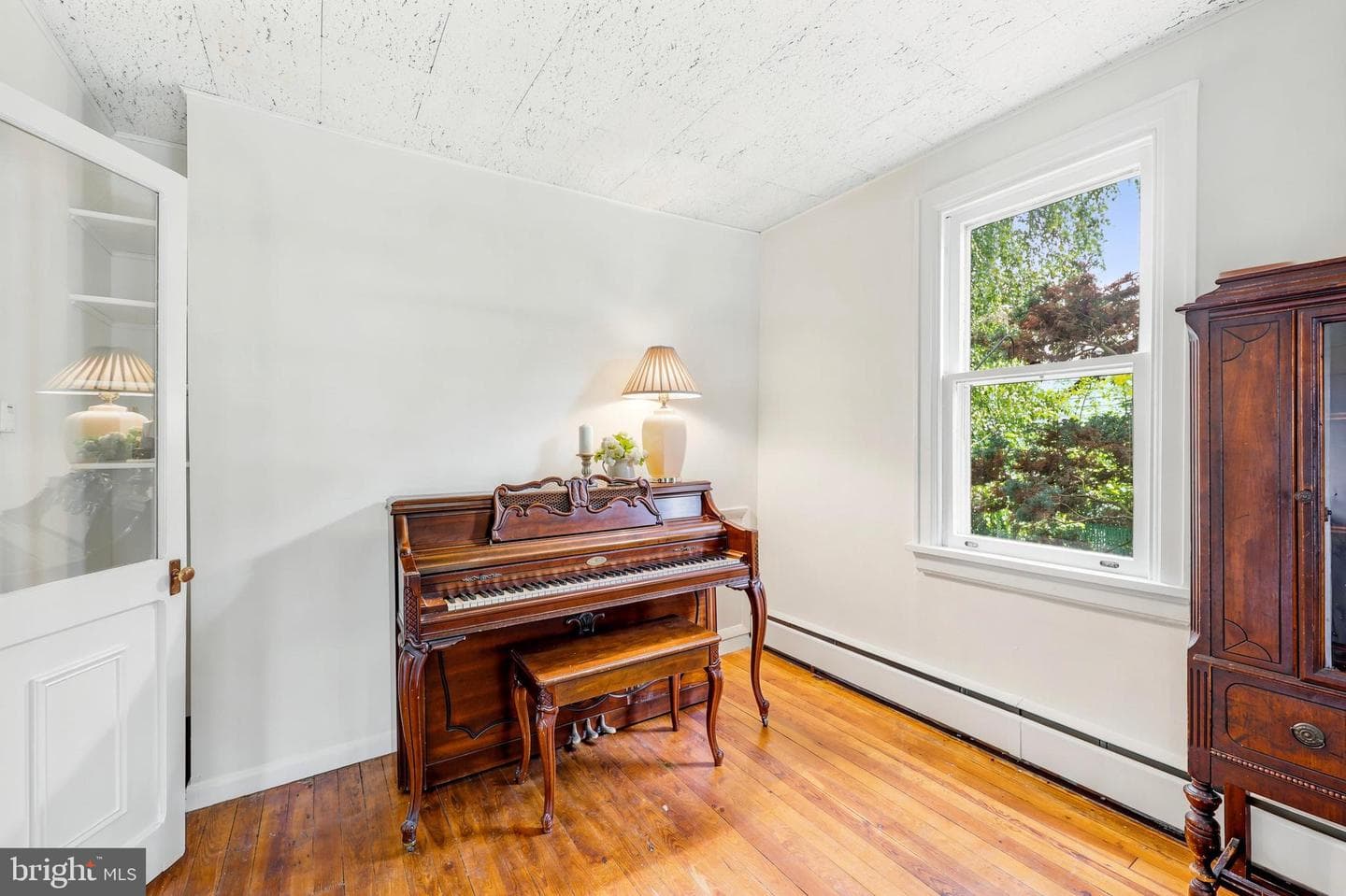 322 Cottage Avenue photo 10