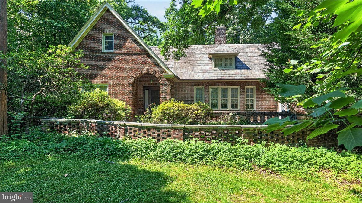 17 Woodland Drive photo 3