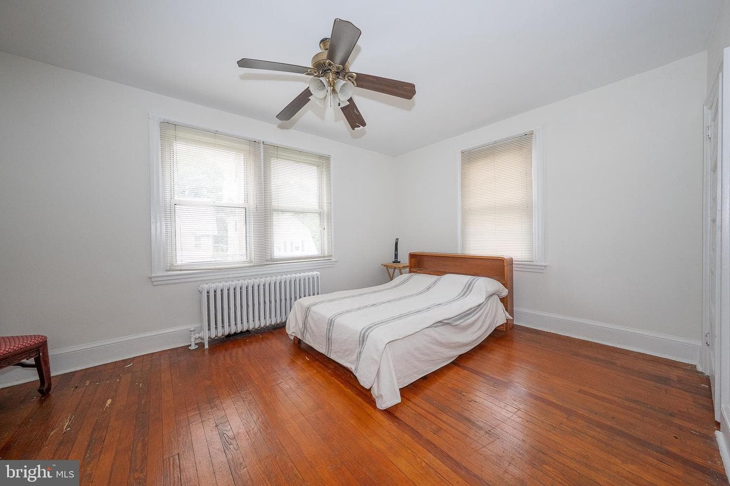 562 Barrett Avenue photo 23