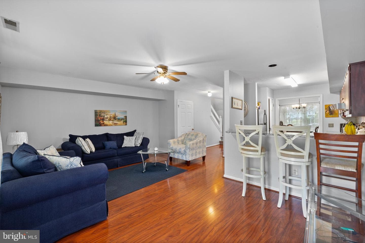 345 Bradford Lane photo 8