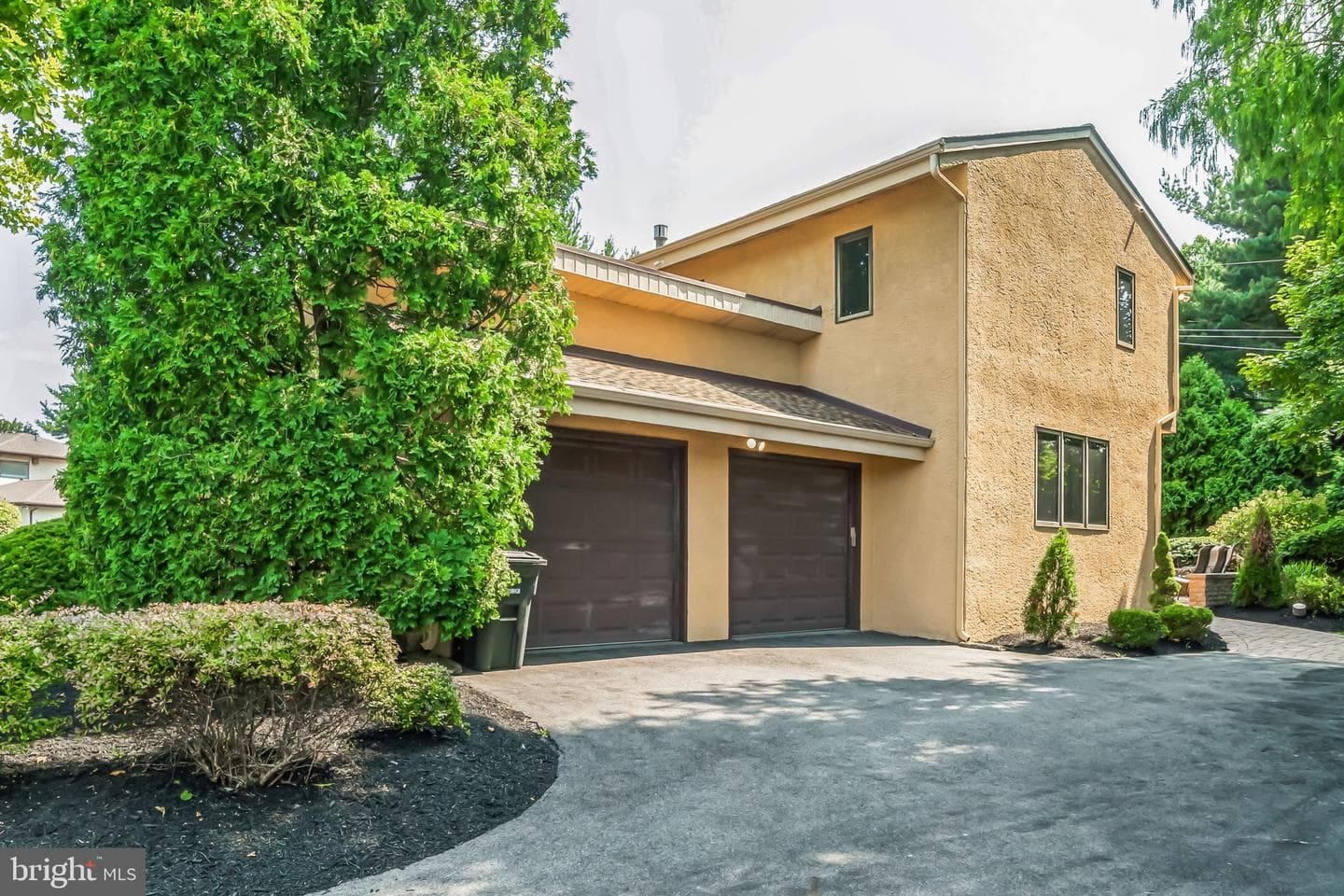 468 Long Lane photo 56