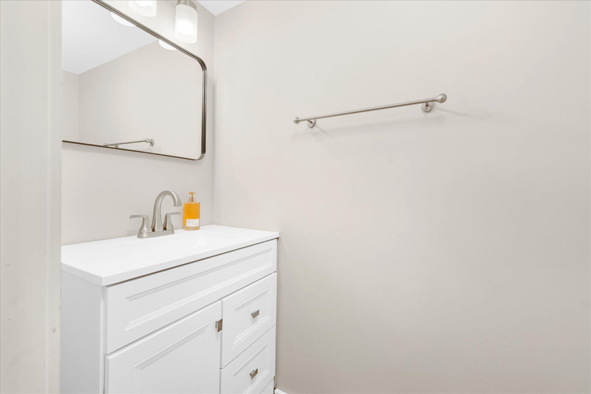 113 Macintosh Court photo 14