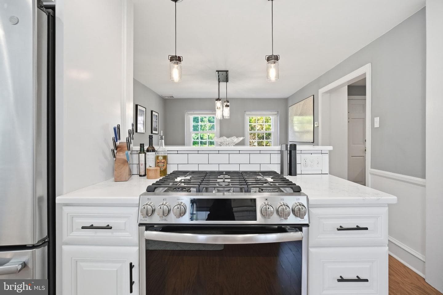 202 Hancock Avenue photo 17