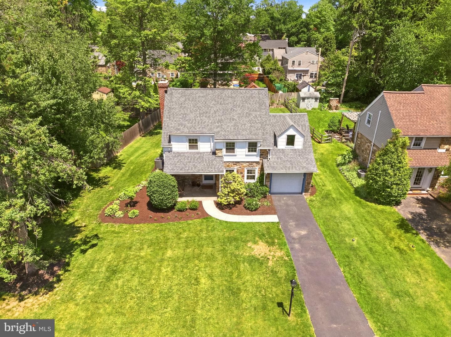 202 Hancock Avenue photo 53