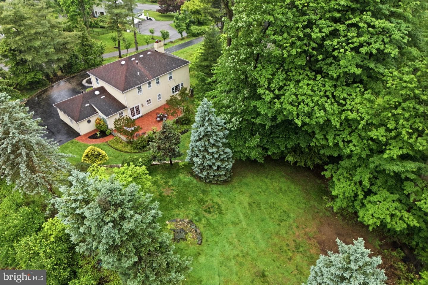 517 Candace Lane photo 38