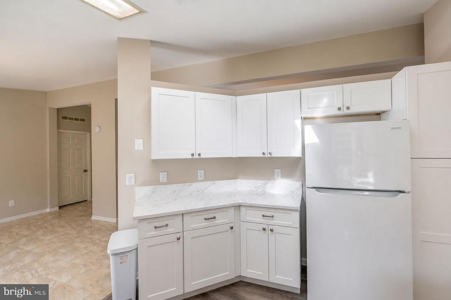201 Village Way photo 31