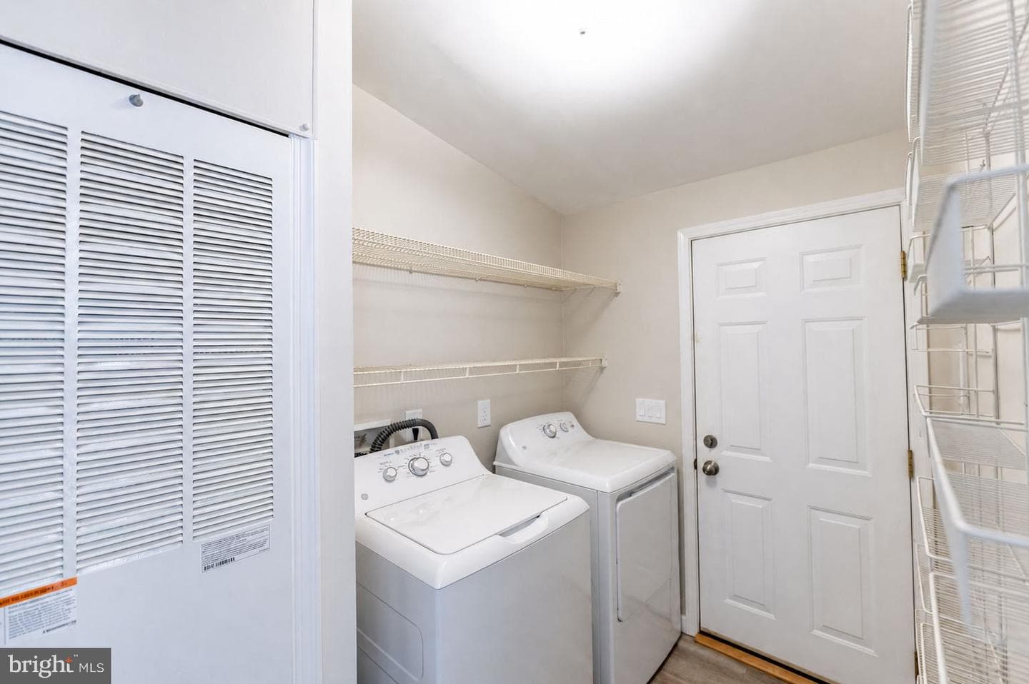 201 Village Way photo 34