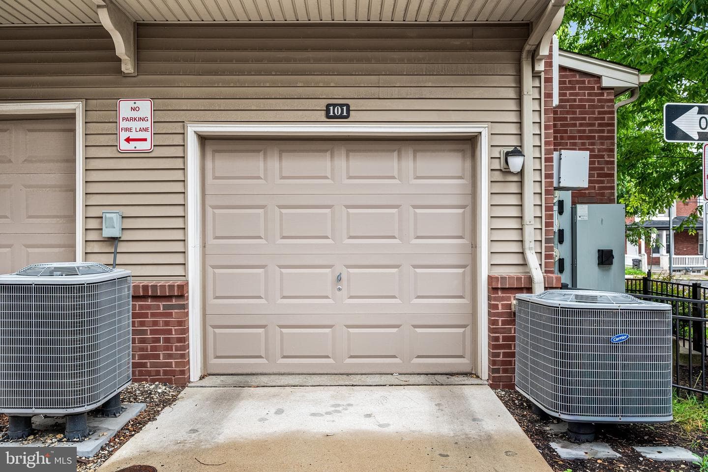 1205 Green Street #101 photo 24