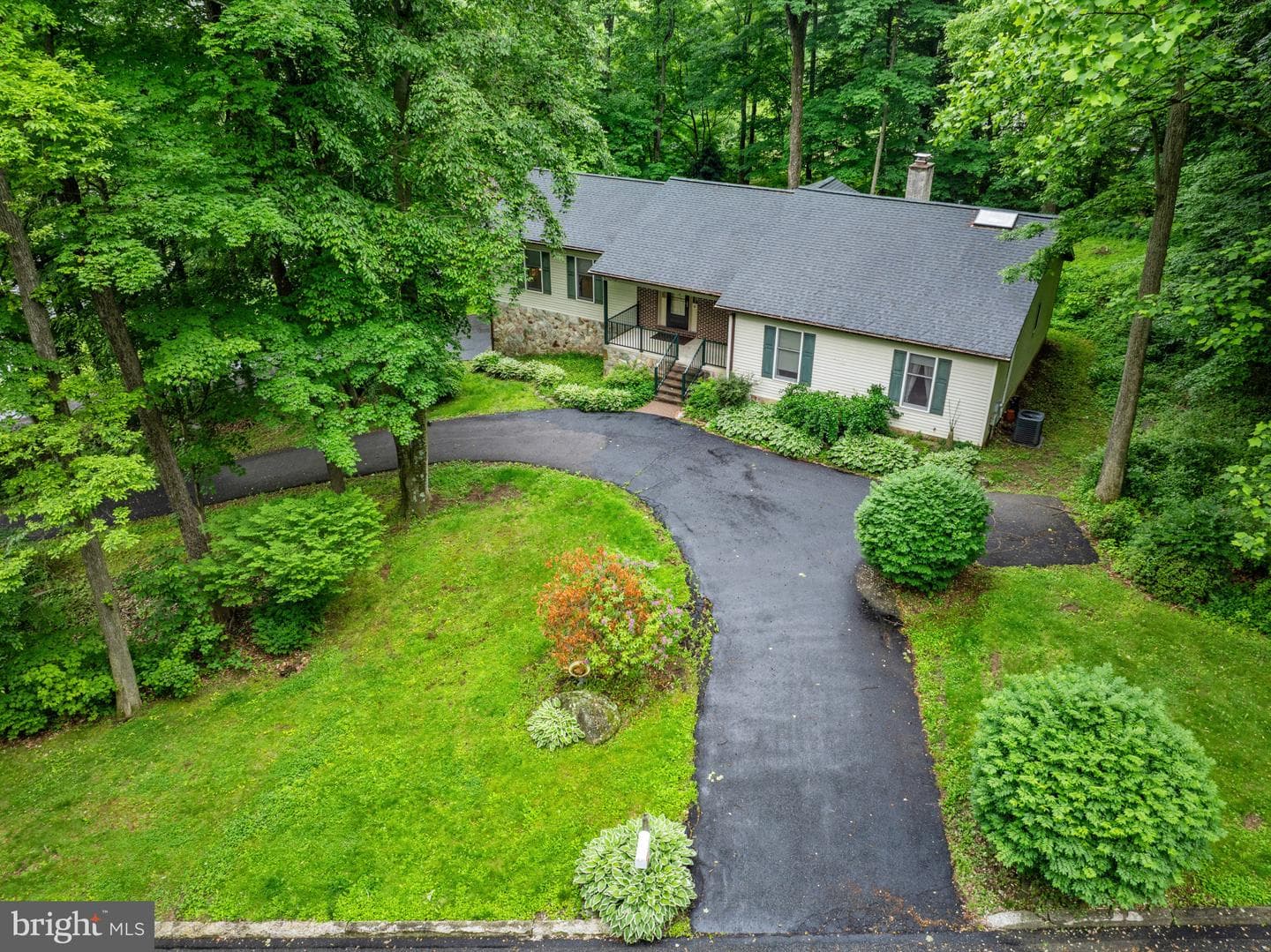 1928 Mimosa Lane photo 7