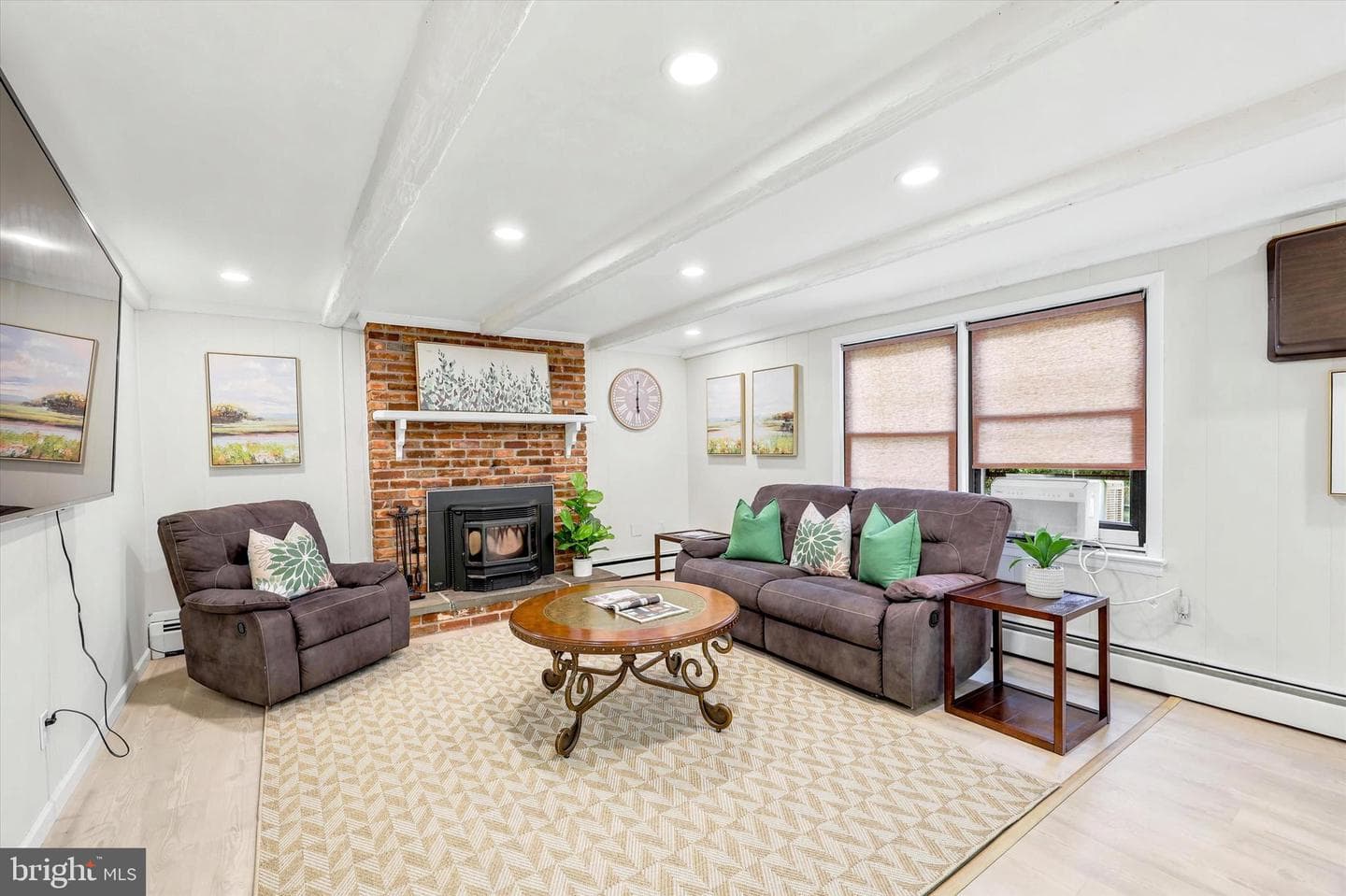 1421 Cathys Lane photo 11