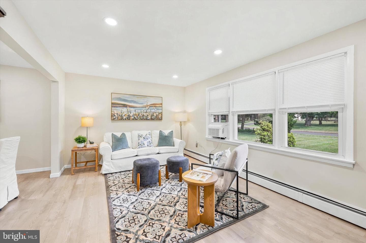 1421 Cathys Lane photo 3