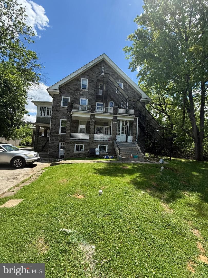 31 W Mill Road photo 12