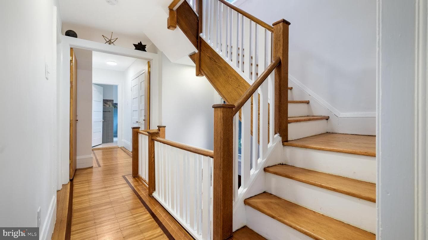 104 Edgehill Road photo 32