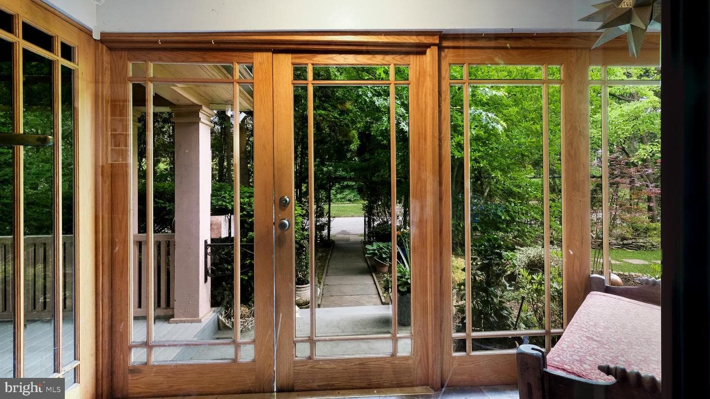 104 Edgehill Road photo 9