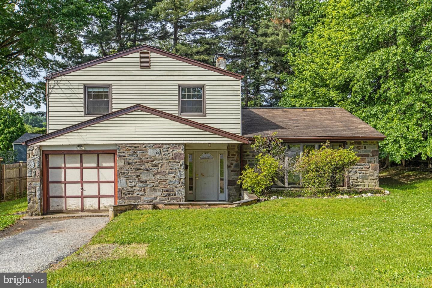 532 Cedar Drive, Lafayette Hill