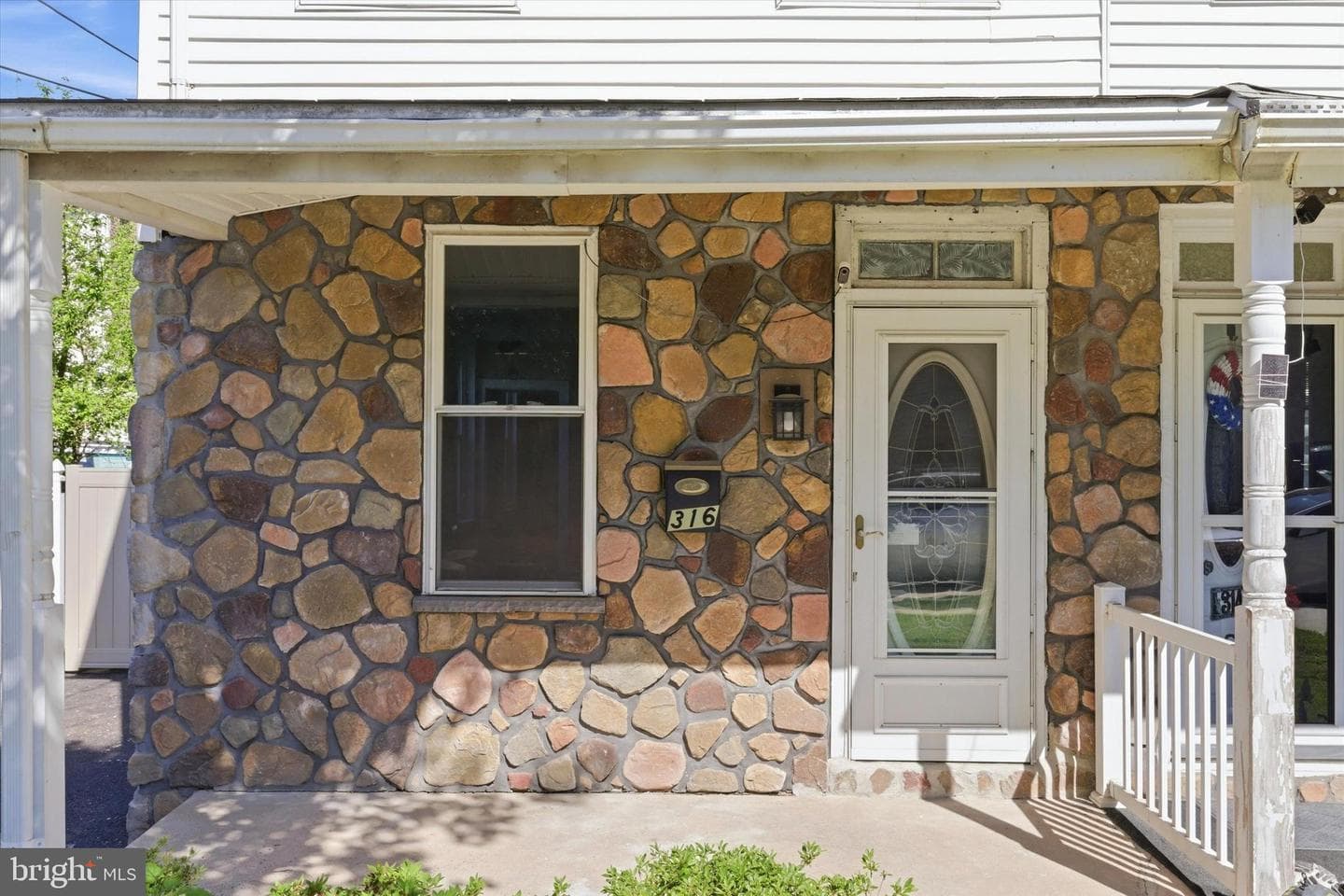 316 Elm Avenue photo 3