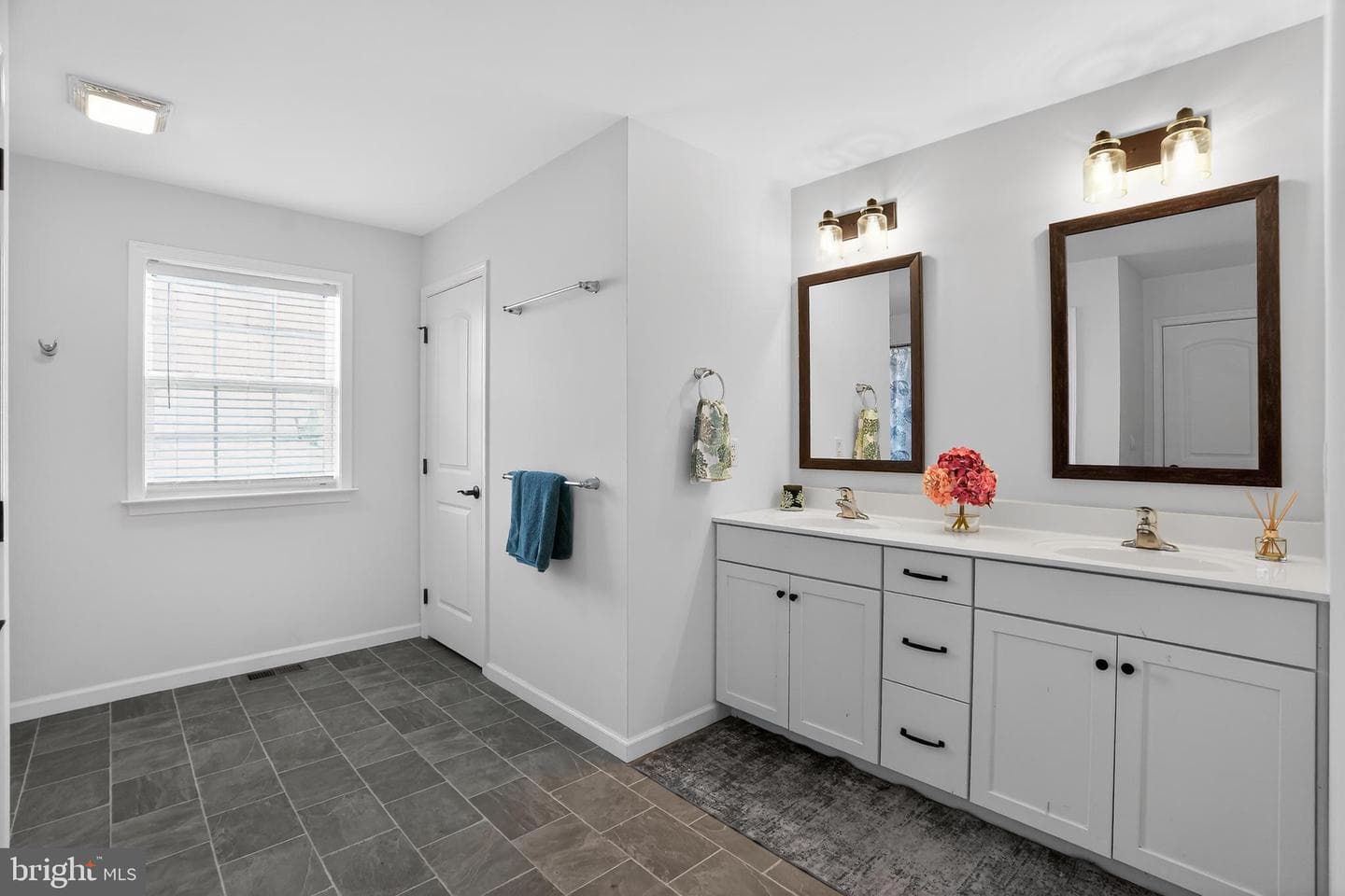 1059 Smyth Lane photo 31