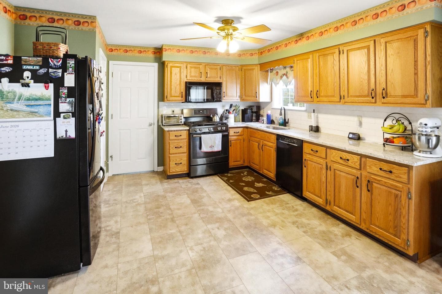 102 Noble Lane photo 12