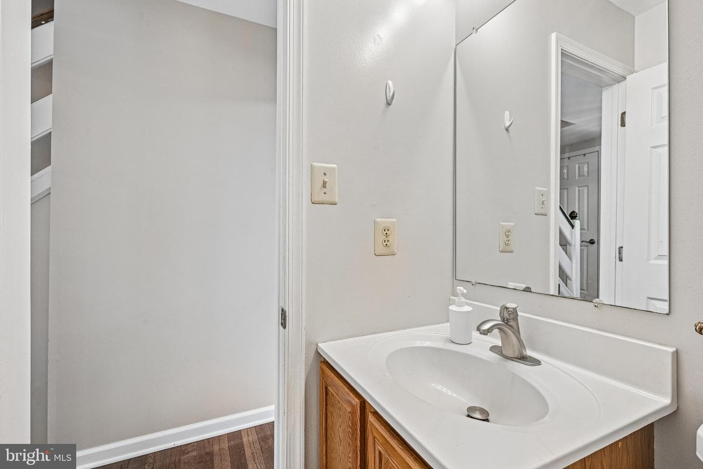 322 Mulberry Drive photo 19