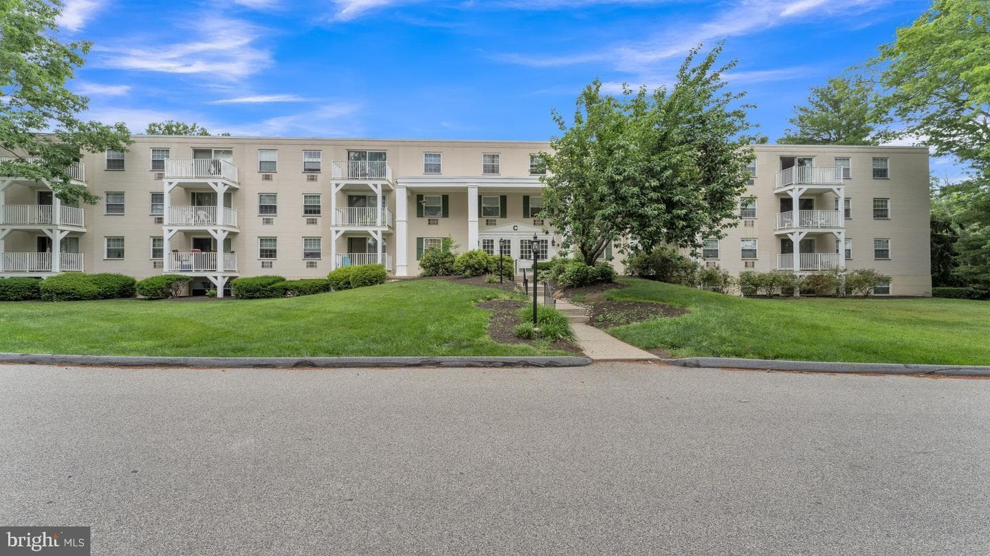 250 Ridge Pike #c60 photo 3