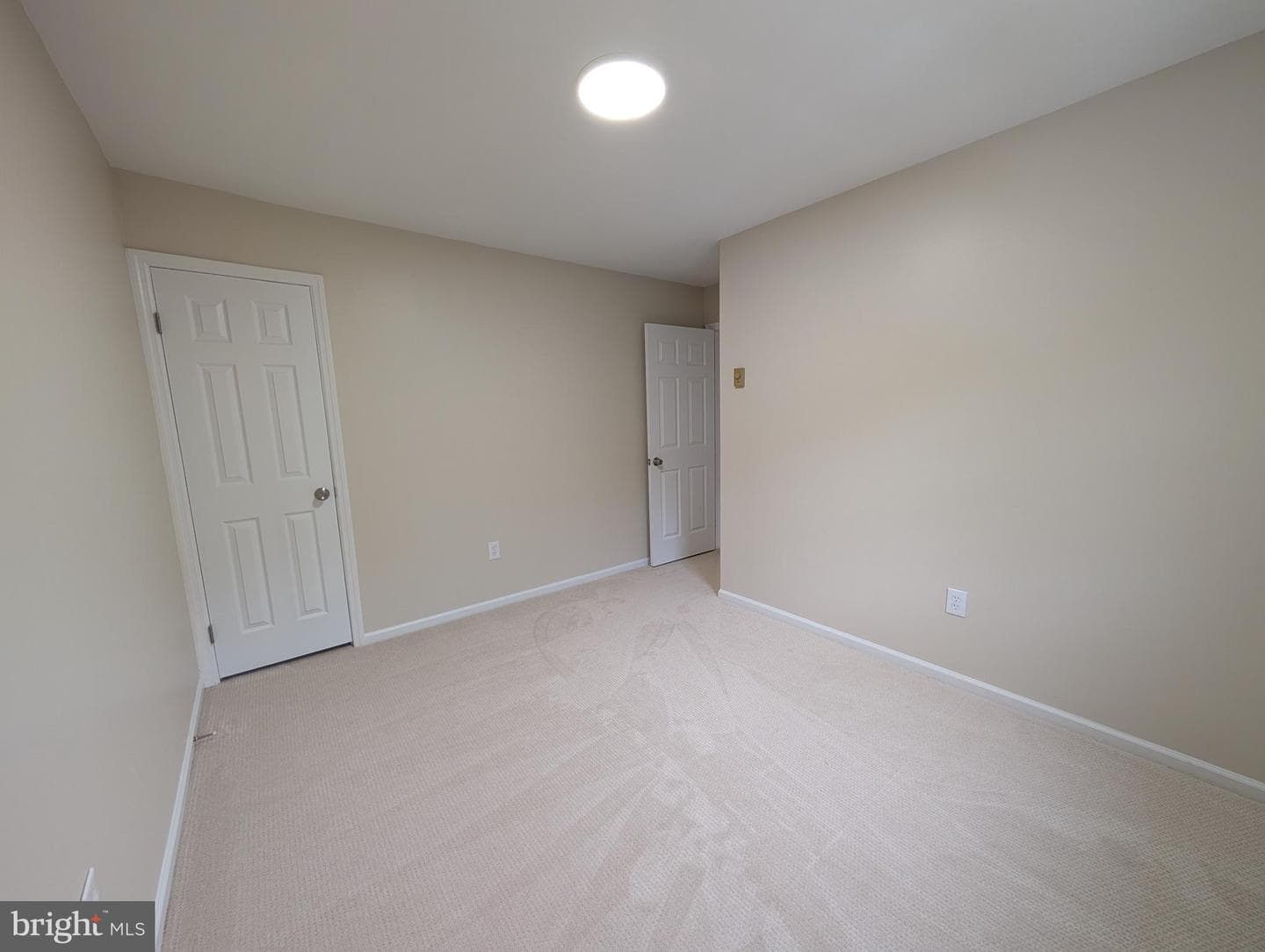 53 Game Farm Road photo 35