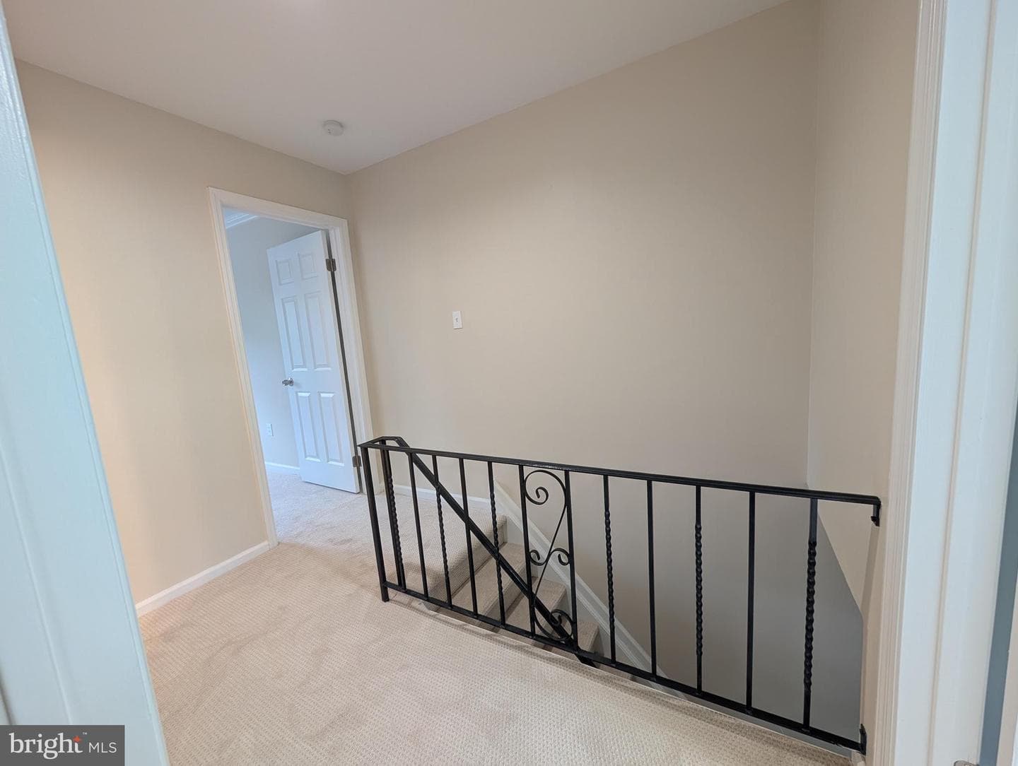 53 Game Farm Road photo 37