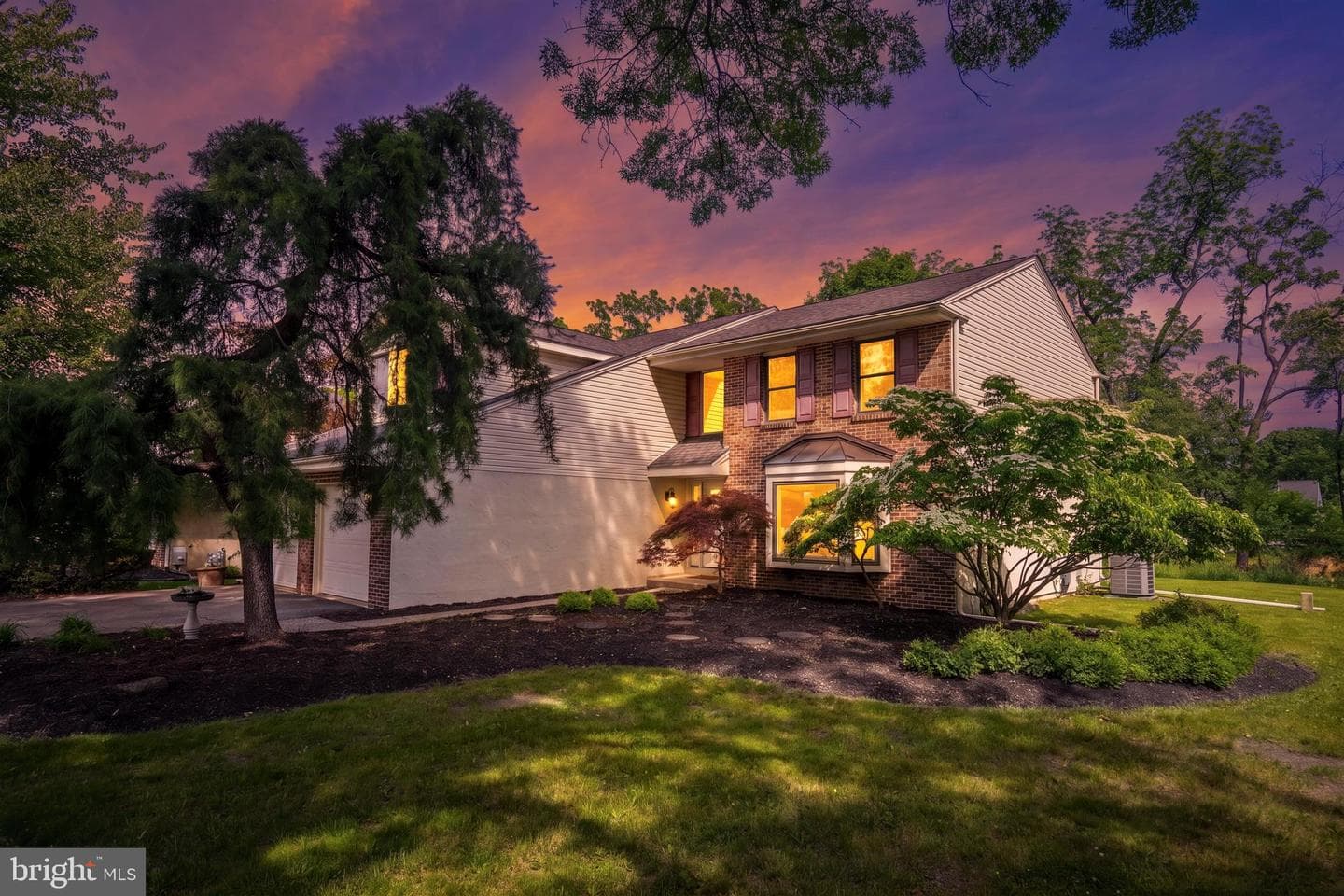 890 Village Circle