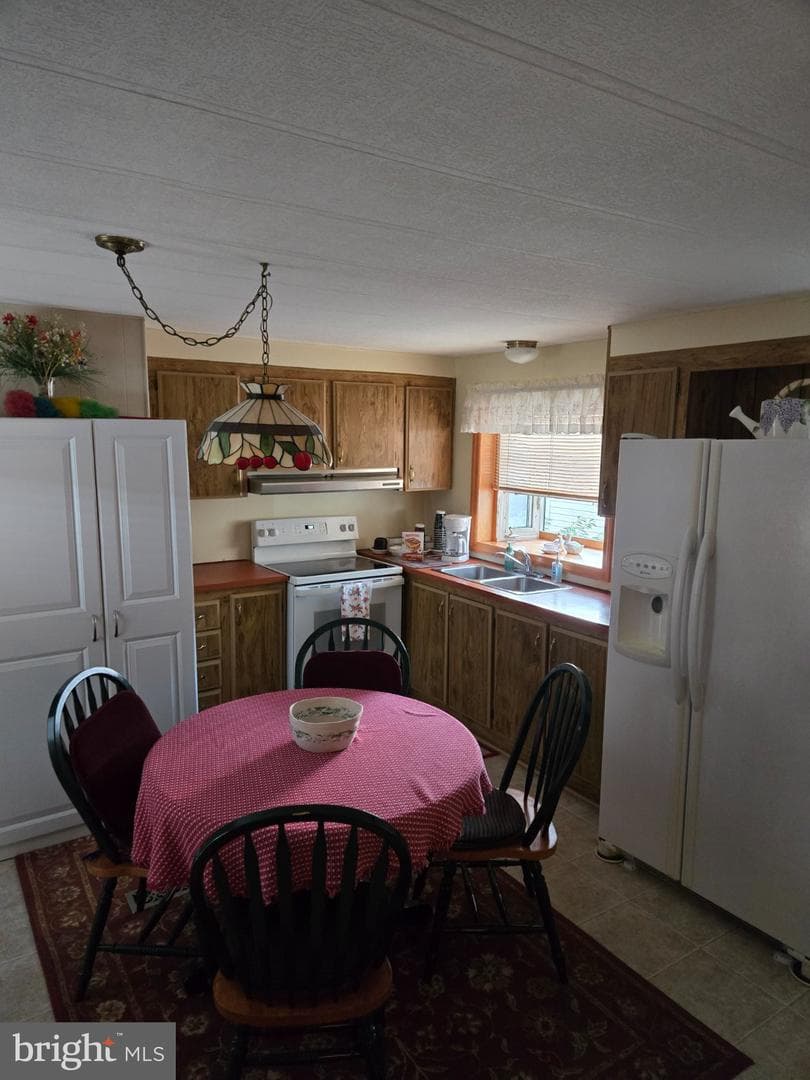 309 Meadow Court photo 11