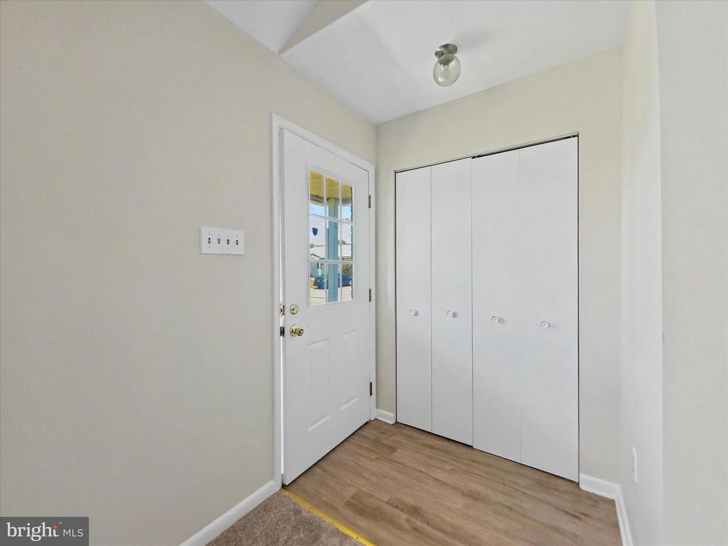 1306 Fairbourne Court photo 7