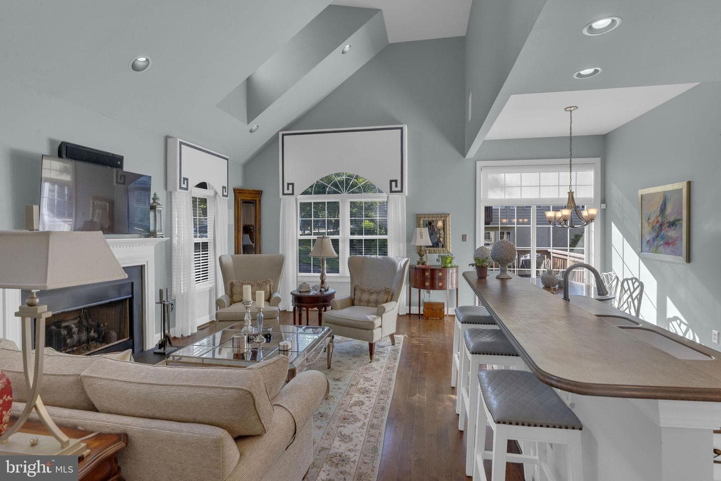 401 W Kennedy Road #209 photo 10