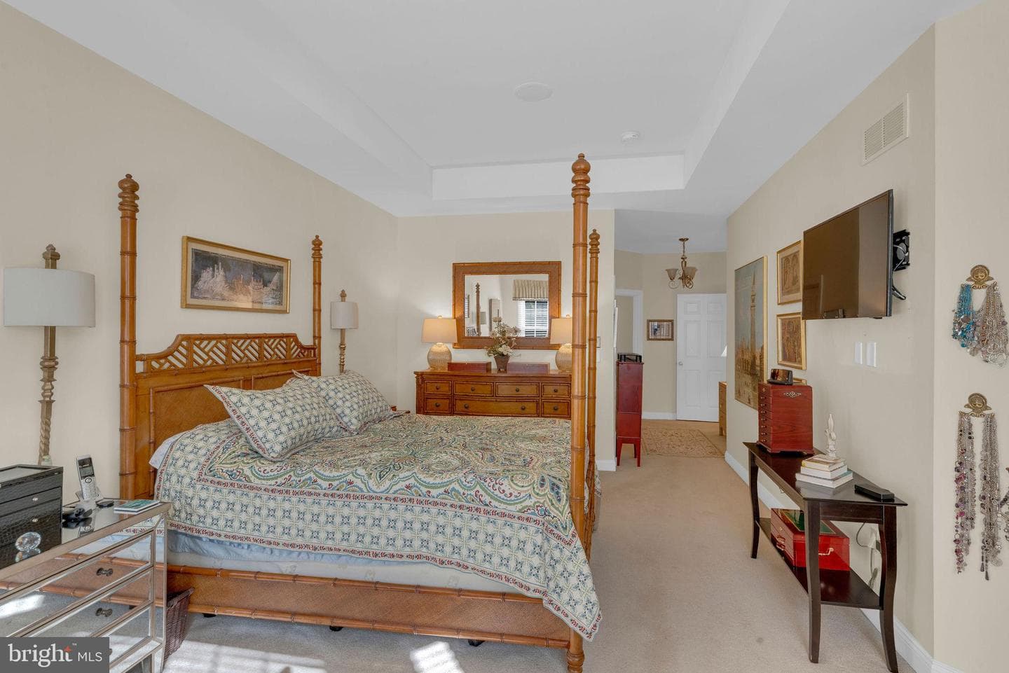401 W Kennedy Road #209 photo 21
