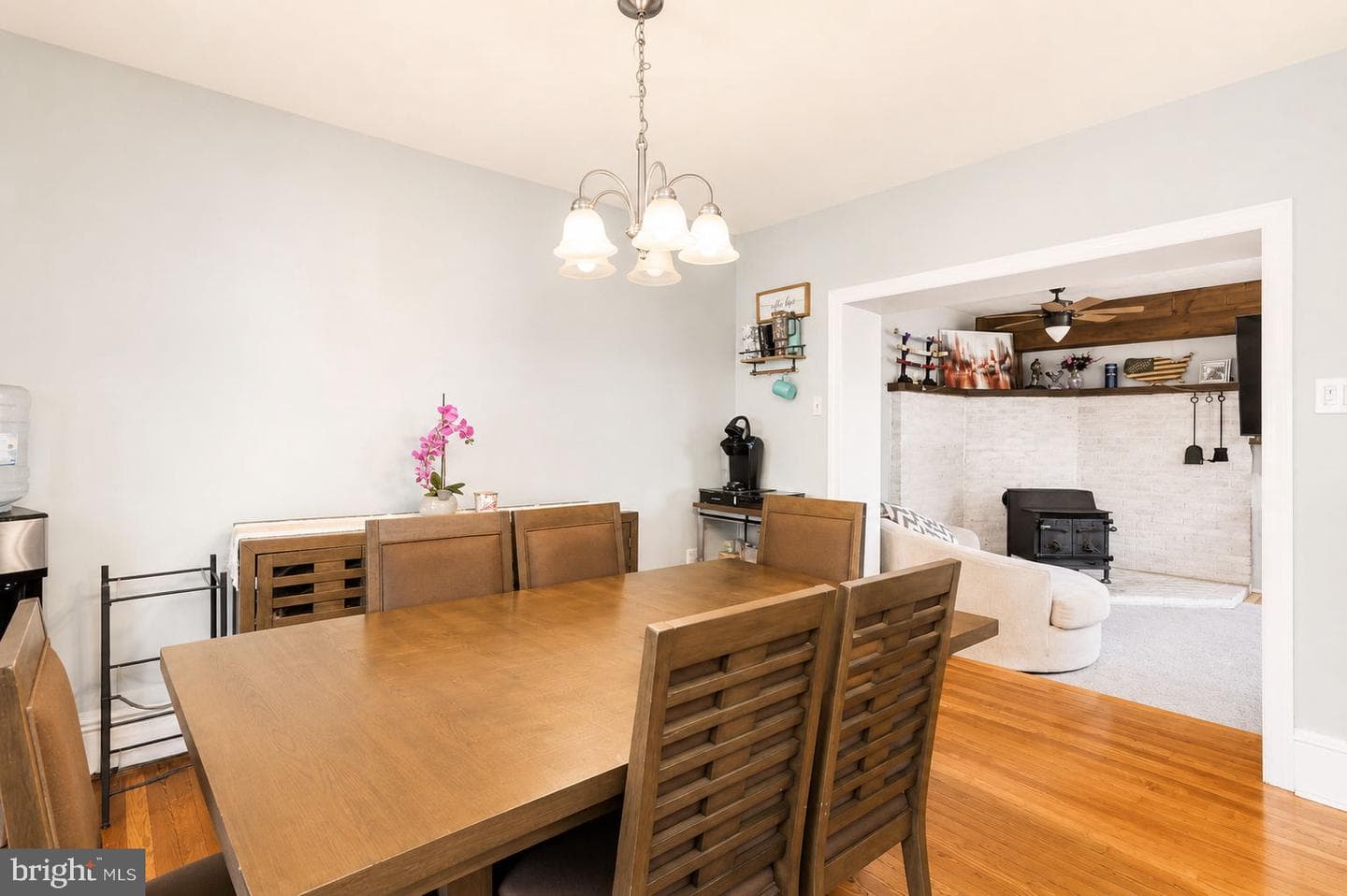 2471 Radcliffe Avenue photo 8