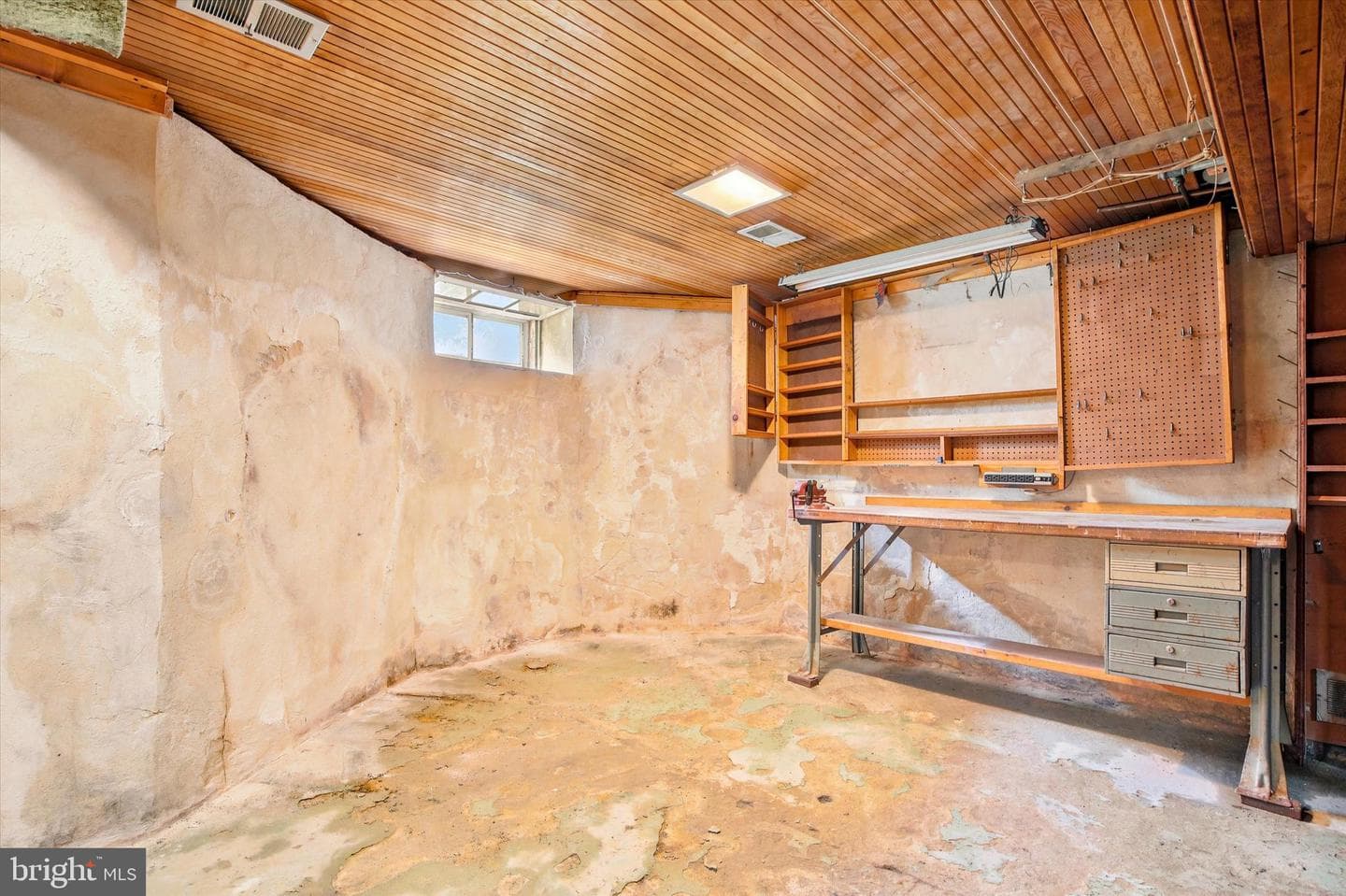 2140 Wayne Avenue photo 45