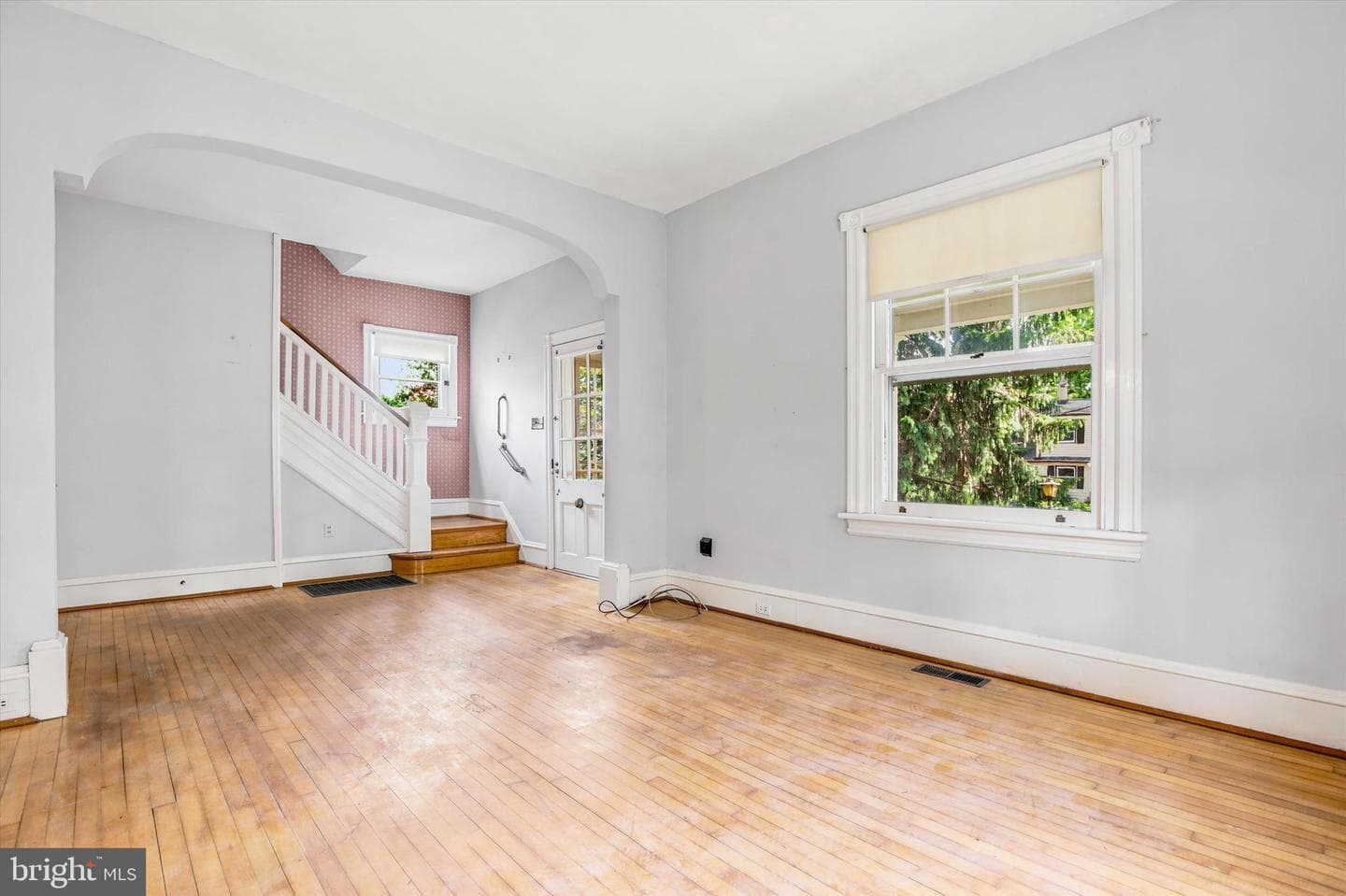 2140 Wayne Avenue photo 8