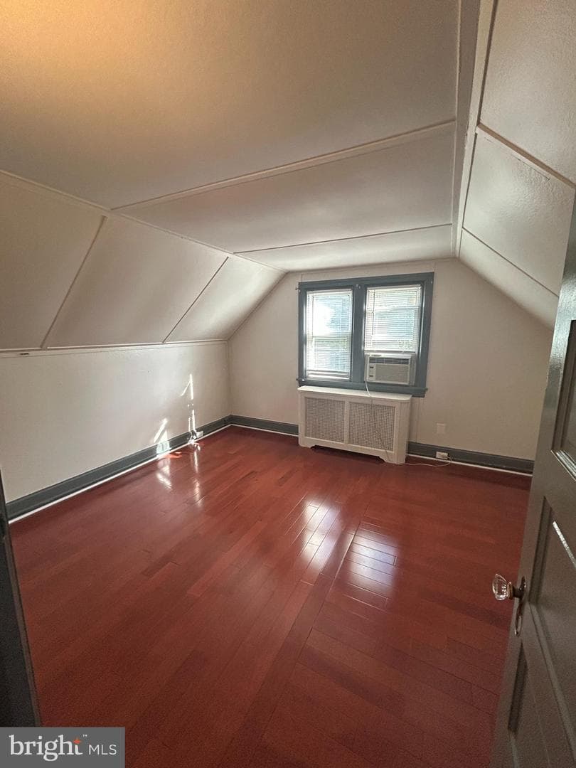 2413 Arlington Avenue photo 26