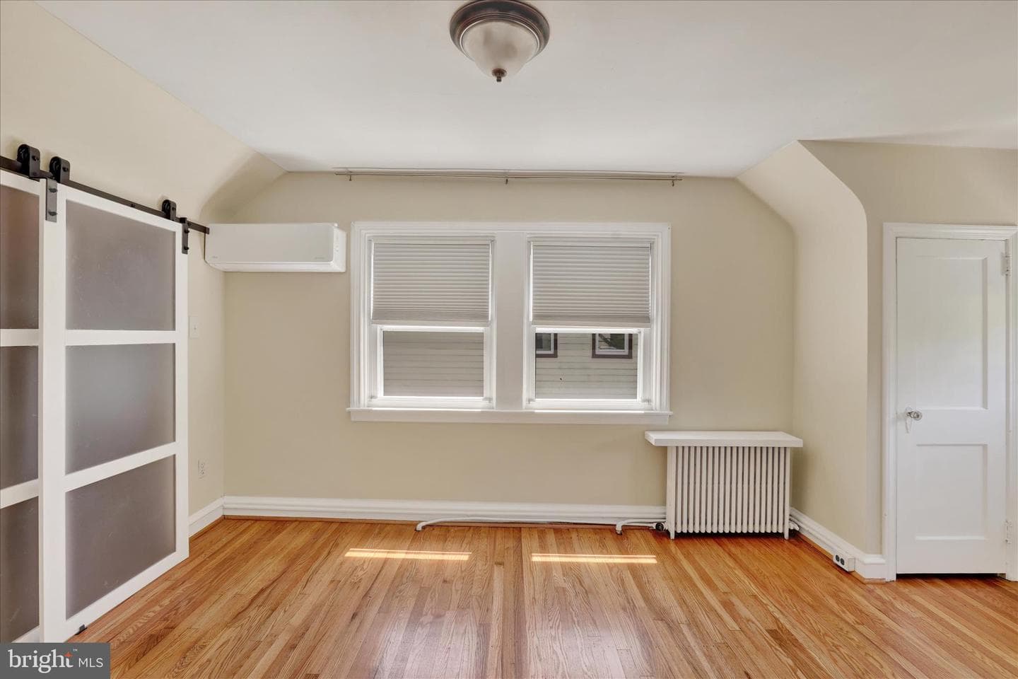 522 Raab Street photo 22