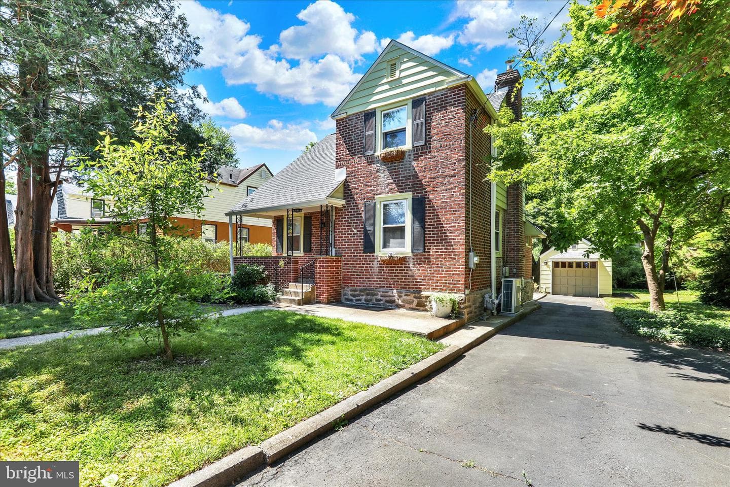 522 Raab Street photo 3