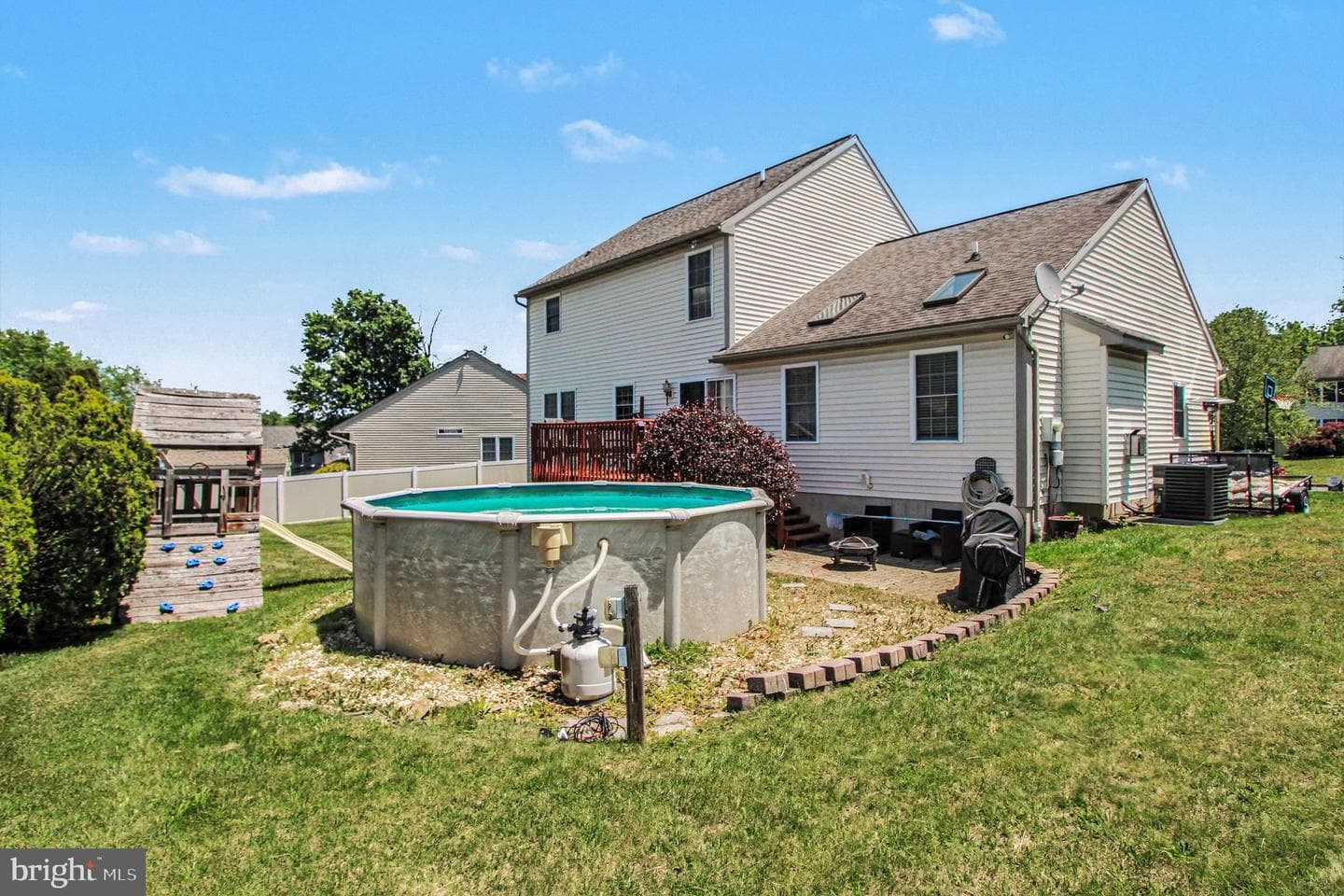 1787 Joanne Ct photo 31