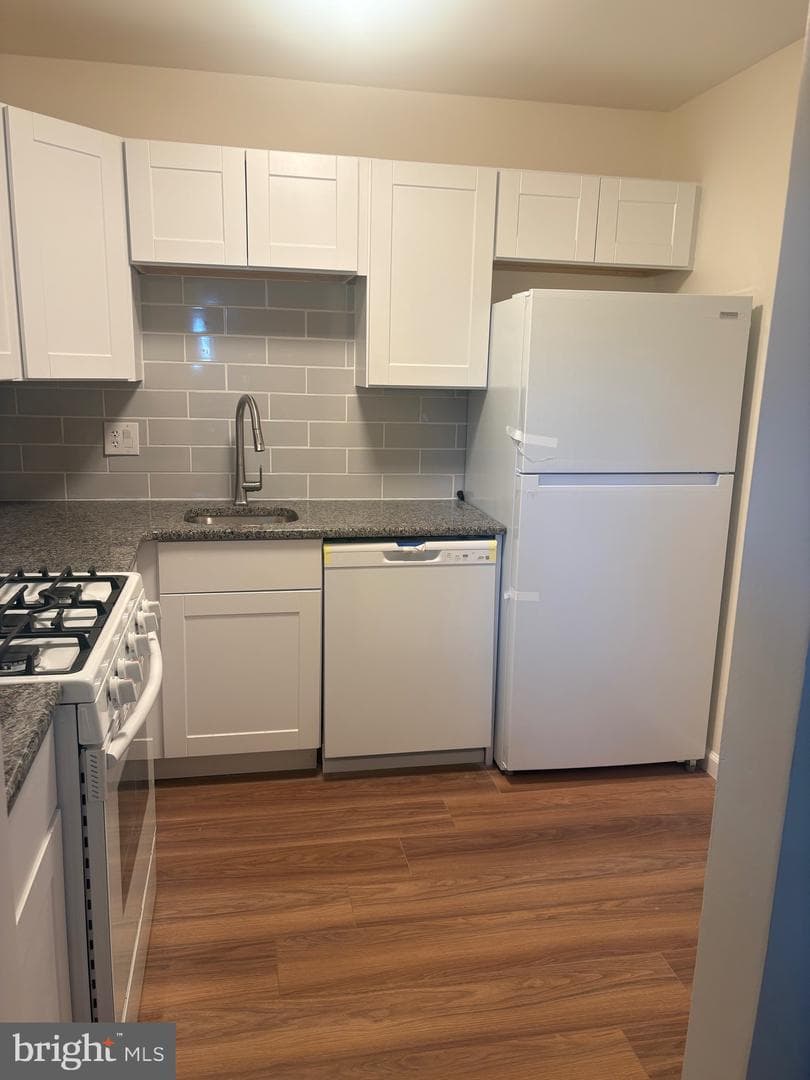 511 Meadowview Ln # 511 photo 13