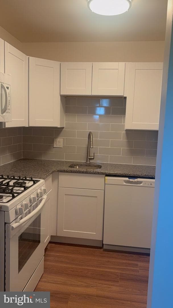 511 Meadowview Ln # 511 photo 14