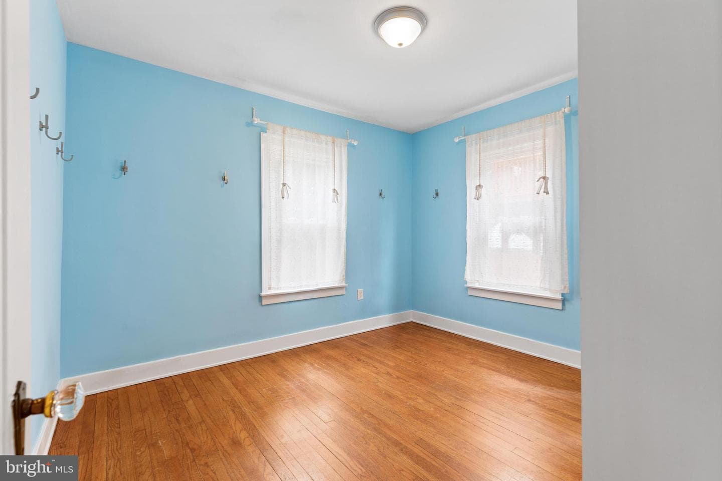 26 Weiss Avenue photo 14