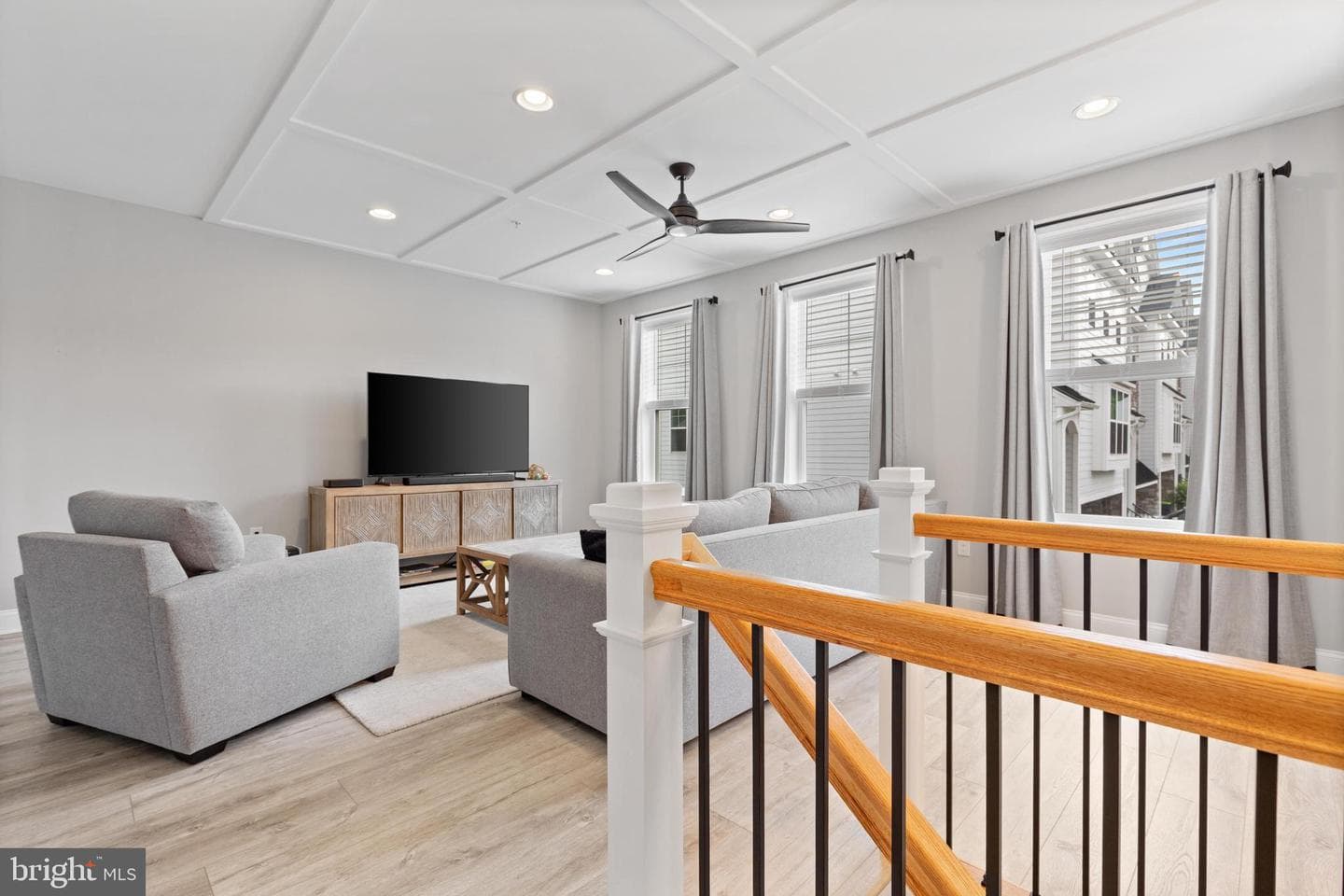 4113 Addison Court photo 4