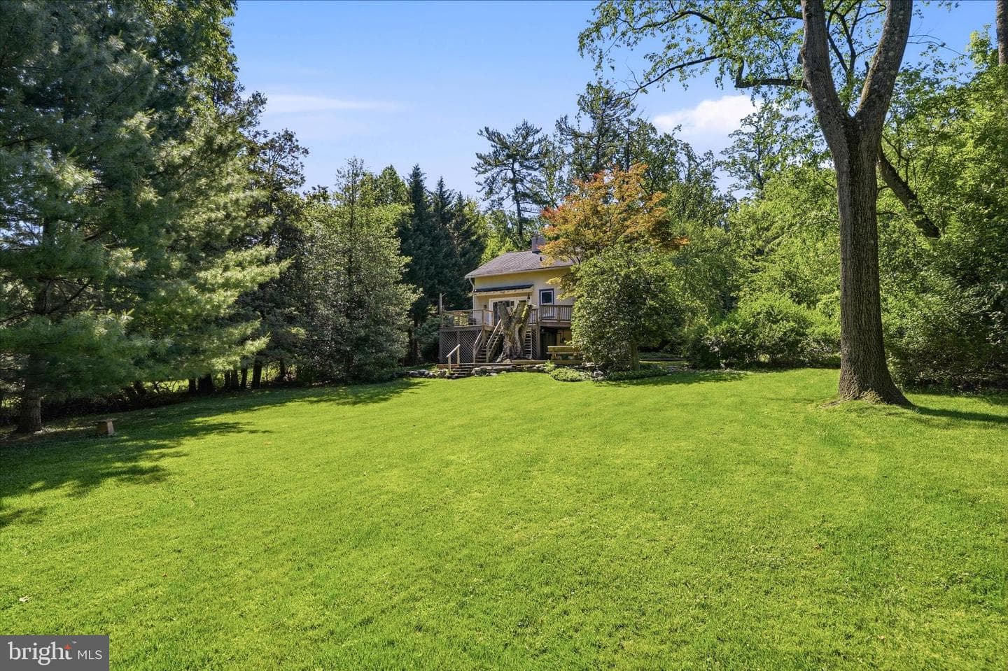 1054 Croton Road photo 34