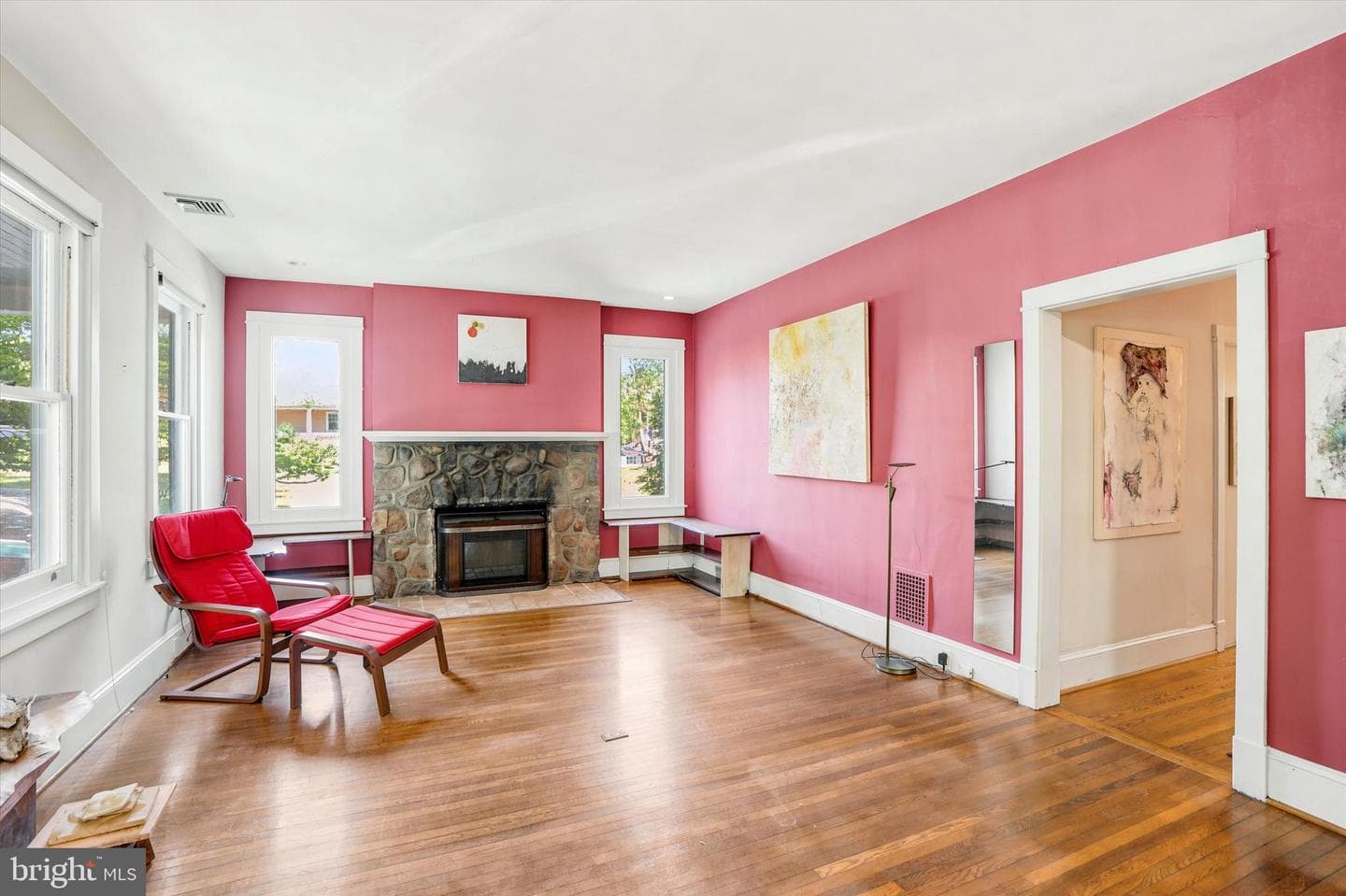 1054 Croton Road photo 6